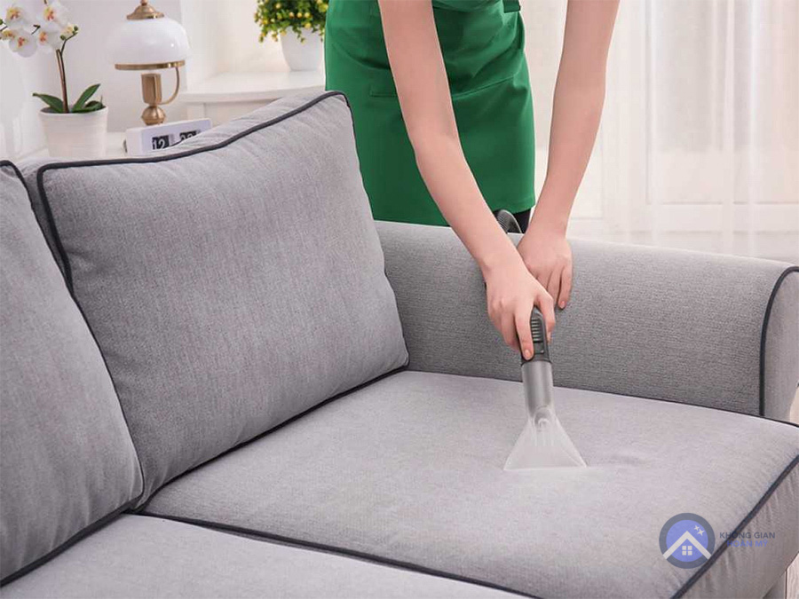 Không Gian Hoàn Mỹ đầu tư sử dụng thiết bị giặt sofa chuyên dụng